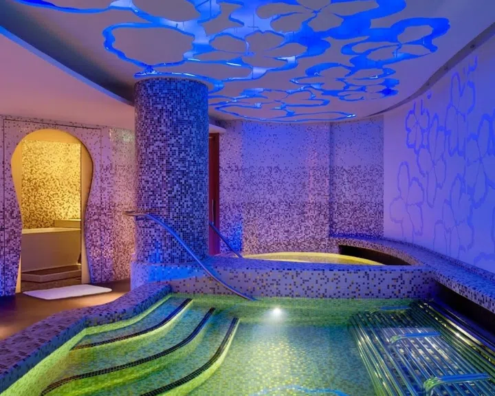 Signature Cove Massage, AWAY Spa – W Sentosa