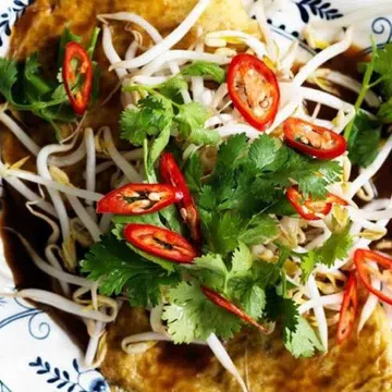 Asian-Style Omelettes With Glass Noodles