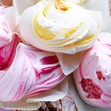 Swirl Meringues
