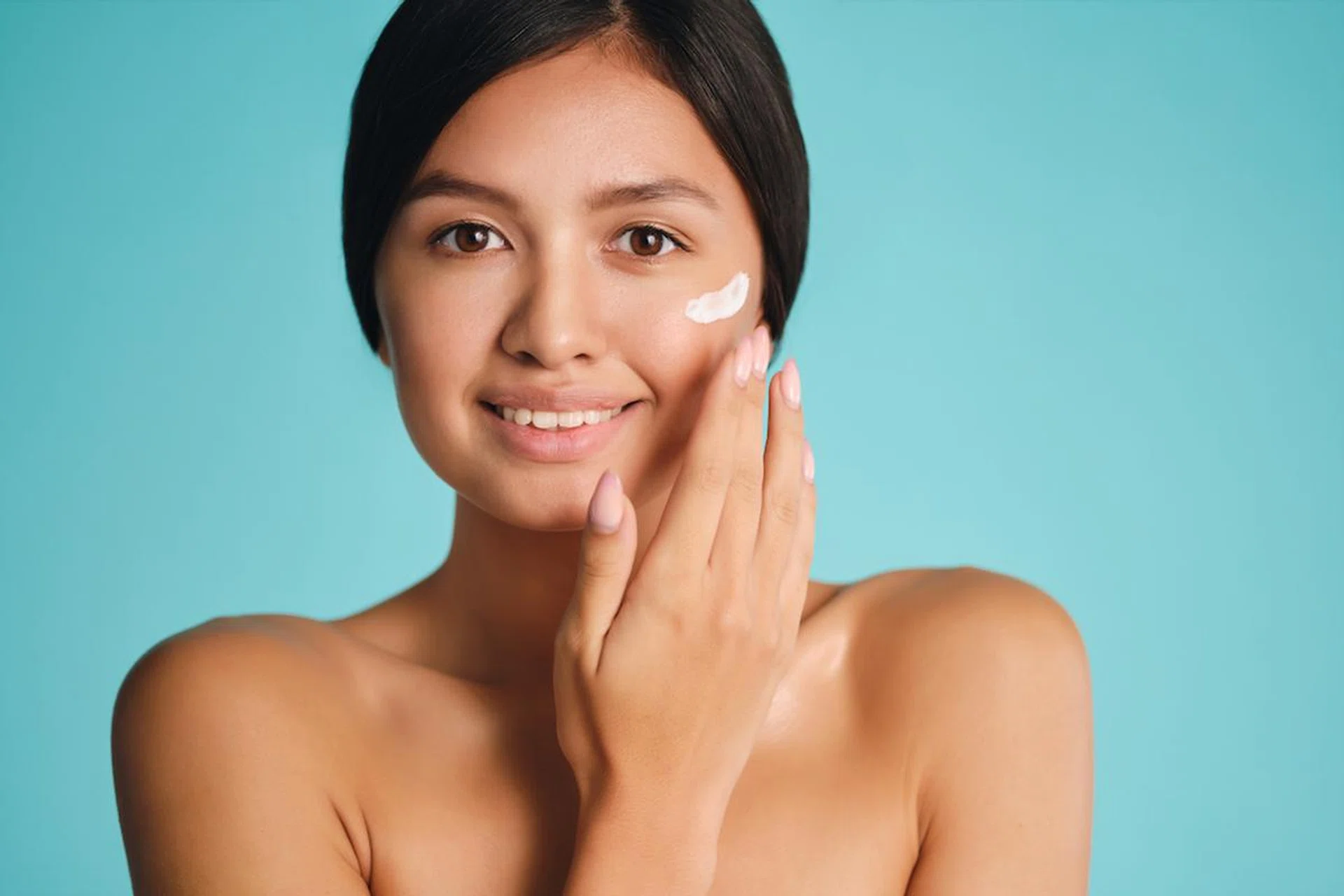 prevent-skin-ageing-7-anti-pollution-skincare-products
