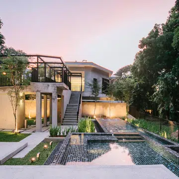 Singapore Staycaytions Hotel Holiday