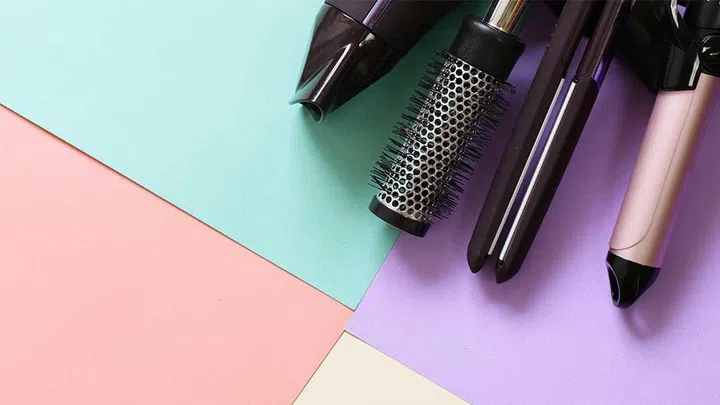 For those that aren’t blessed with the bounce, try a ringlet curl look with these new curling tools