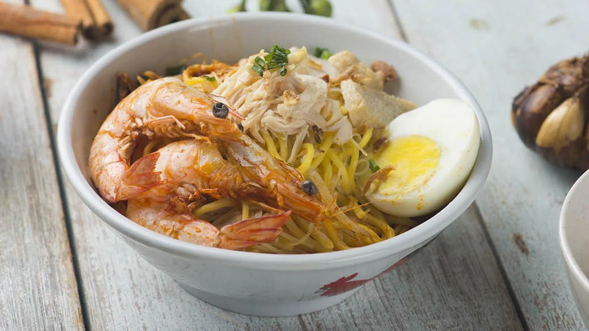 prawn noodles - where to eat and recipes