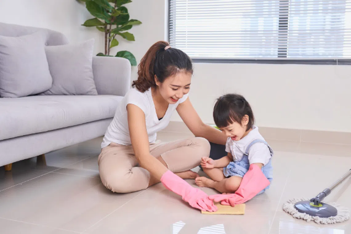 10 Easy & Effective Ways To Teach Your Children How To Clean Up The ...