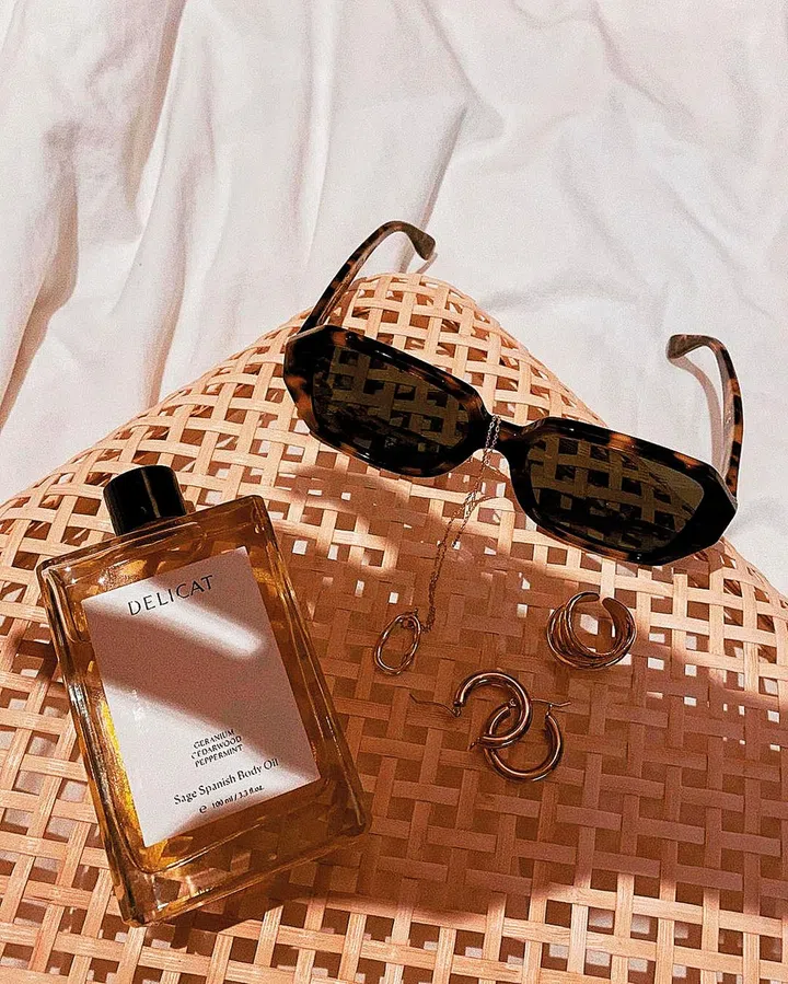 Clara has made some lifestyle changes such as using reusable straws and bringing her own bags when out shopping.