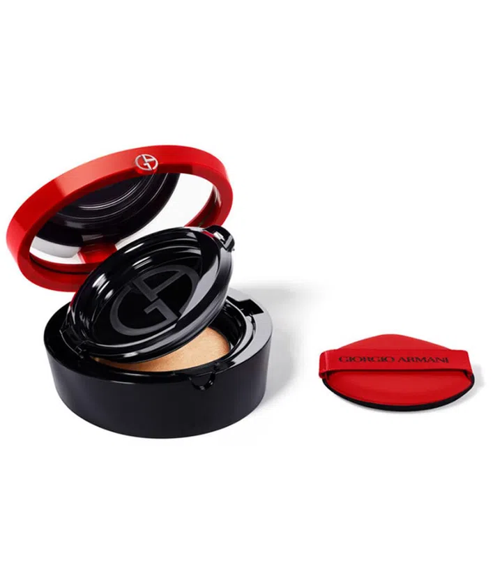 Giorgio Armani Beauty MyArmani To Go Cushion Foundation ($40 for the case from Tangs)