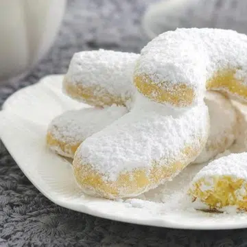 Greek Lemon Shortbread Biscuits
