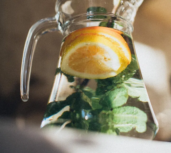 Go for non-caffeinated fruit teas for children. Photo by Elina Sazonova Pexels