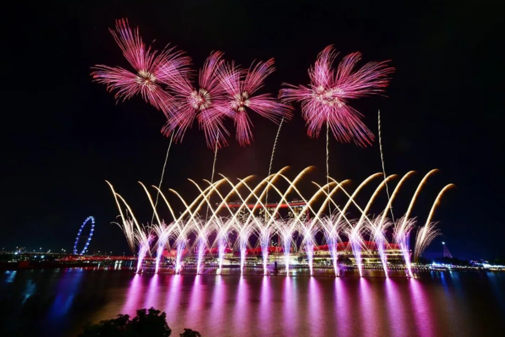 new year countdown fireworks singapore 2026