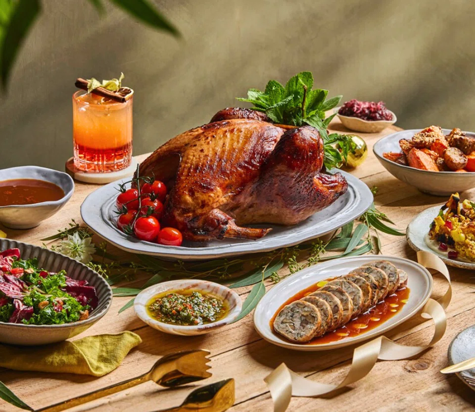 order christmas food takeaway deliveries 2025