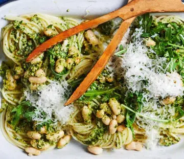 Spaghetti & Zesty Rocket Salsa Verde