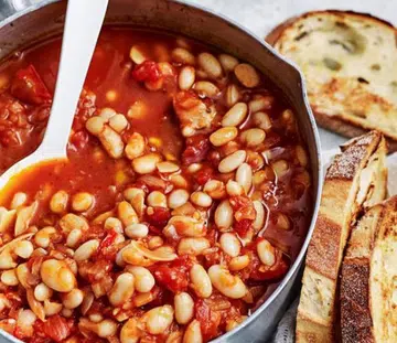 Chilli Beans With Tomato Sauce