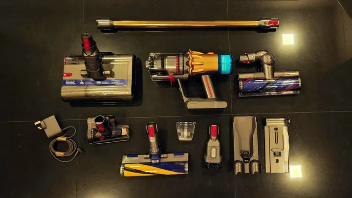 The Dyson V12s Detect Slim Submarine Complete set is at $1,449. Photo: The Singapore Women's Weekly