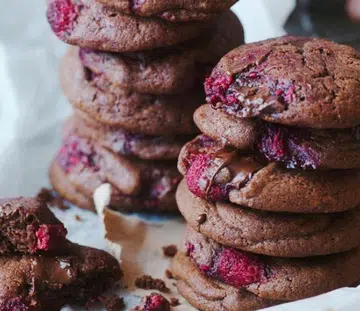 Chocolate Chunk & Raspberry Cookies