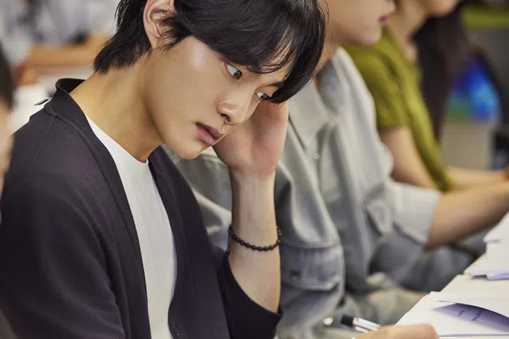 Yoon Chan-young as Lee Cheong-san in All of Us Are Dead S2