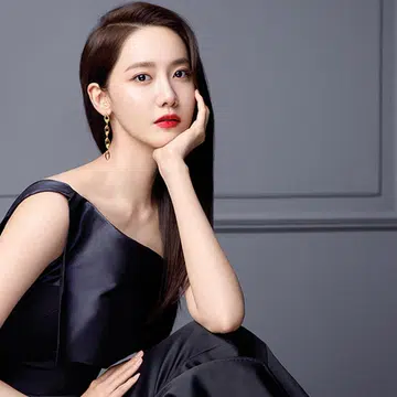 Yoona Shares Her Skincare Tips For Glowing Skin