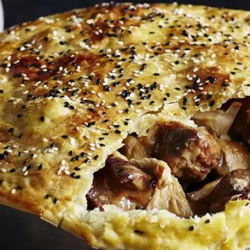 Beef & Shiitake Mushroom Pie