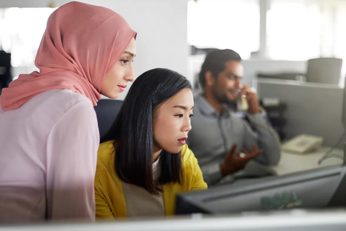 How To Ensure A Smooth Handover Of Tasks At Work | The Singapore Women ...