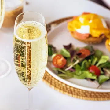 Weekend champagne brunch