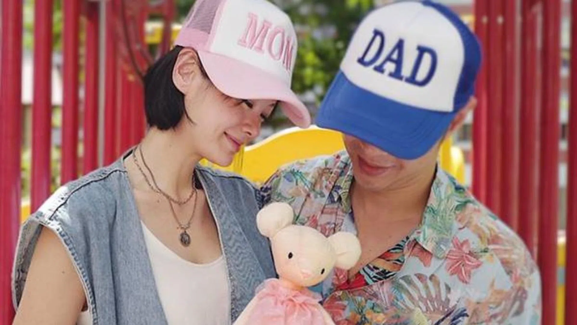 Sheila Sim And Her Husband Are Expecting A Baby_Featured