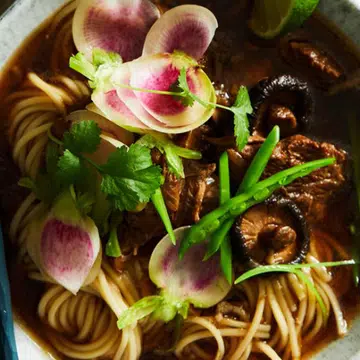 Slow Cooker Beef Ramen With Shiitake Mushrooms