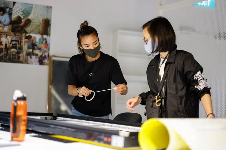 Outside of boxing, Leona is also the co-founder of her own events company.