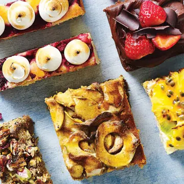 easy slab cake recipes for last-minute entertaining, chocolatey, nutty, fruity cakes