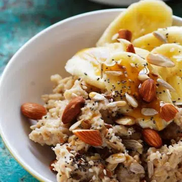 Soy Porridge With Banana, Whole Seeds & Almonds