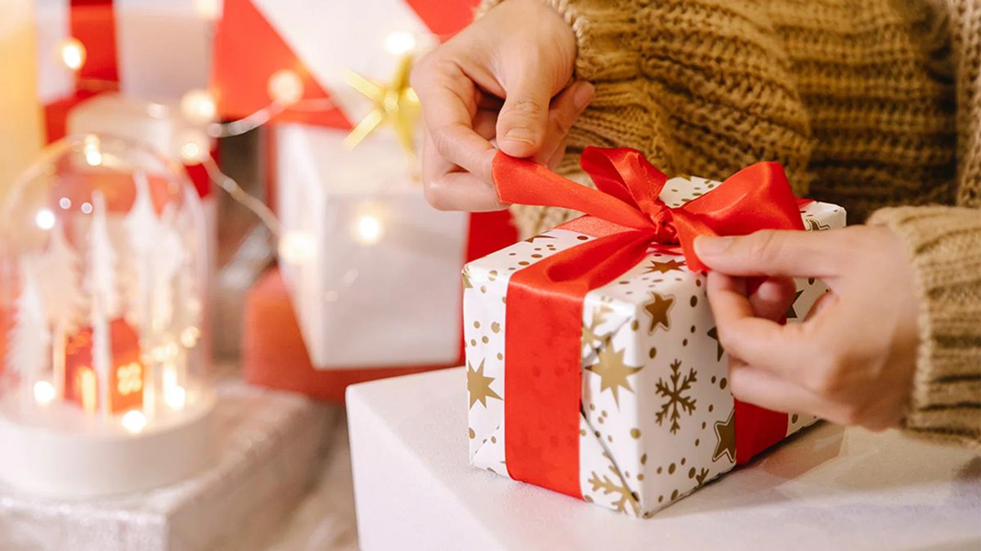 7 Skincare Christmas Gift Sets For That Skincare-Obsessed Friend