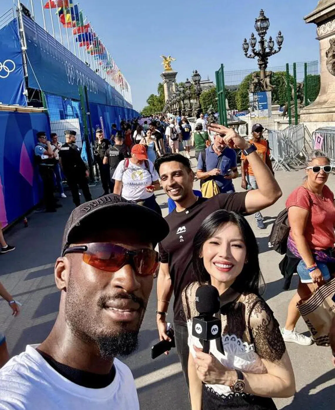 欧菁仙通过IG分享在法国感受到的热烈气氛。（取自艺人IG）