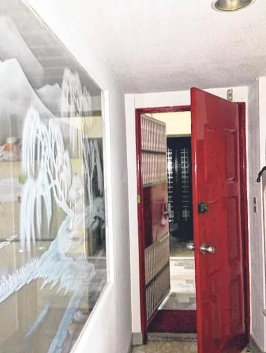 陈明利终于鼓起勇气去看卖出去的旧房子。（陈明利提供）