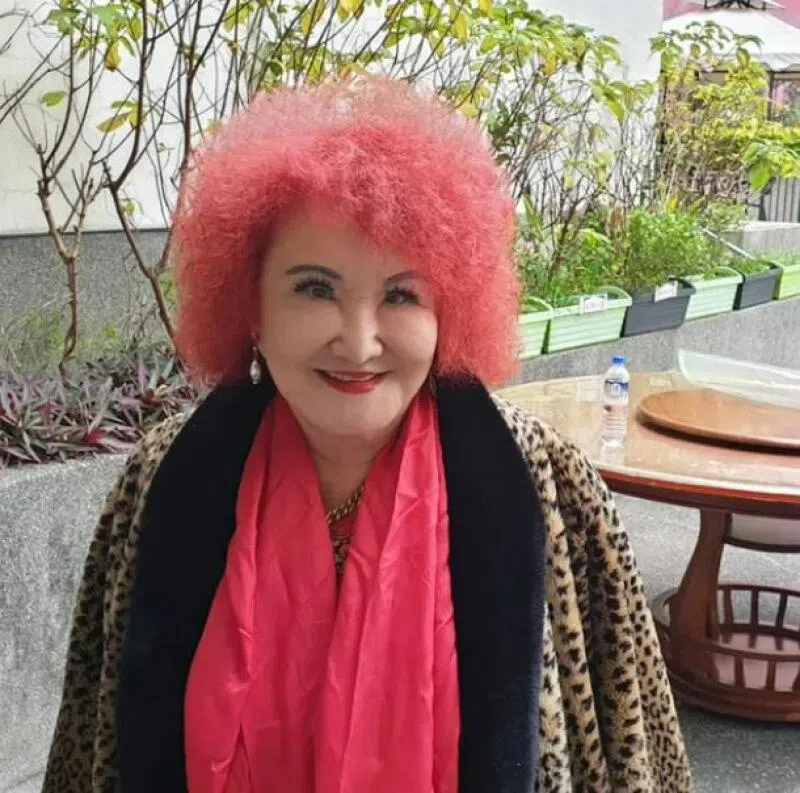 资深女星“大白鲨”陈今佩逆风断言黄子佼不可能性侵。（取自网络）