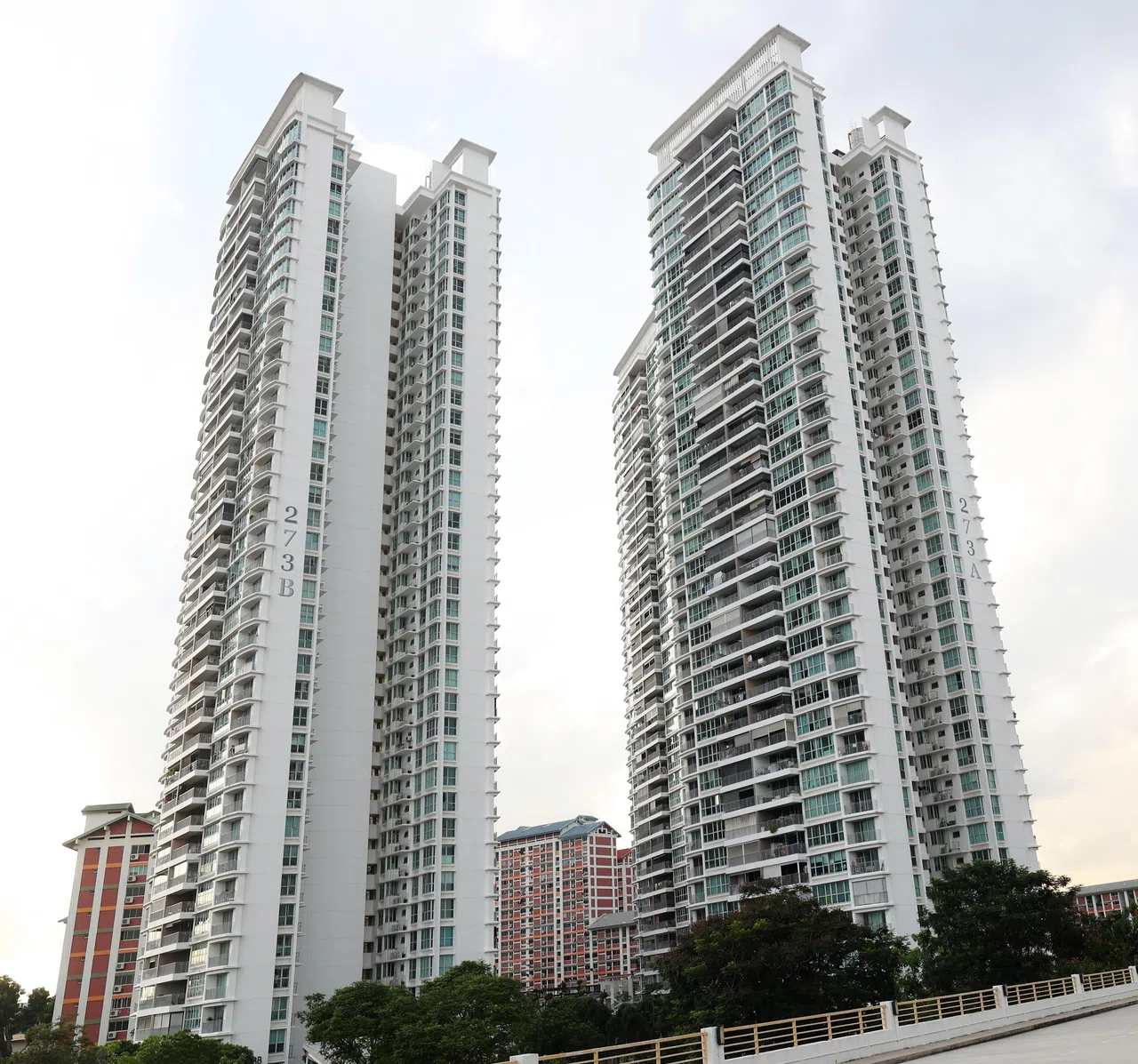 碧山“怡然阁”私人组屋外观。（档案照片）