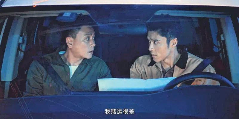 丁子朗在《搏忆》中和黄宗泽有多场对手戏。（取自网络）