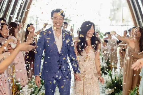 谢韵仪闪婚41岁男友：50岁生日最好礼物