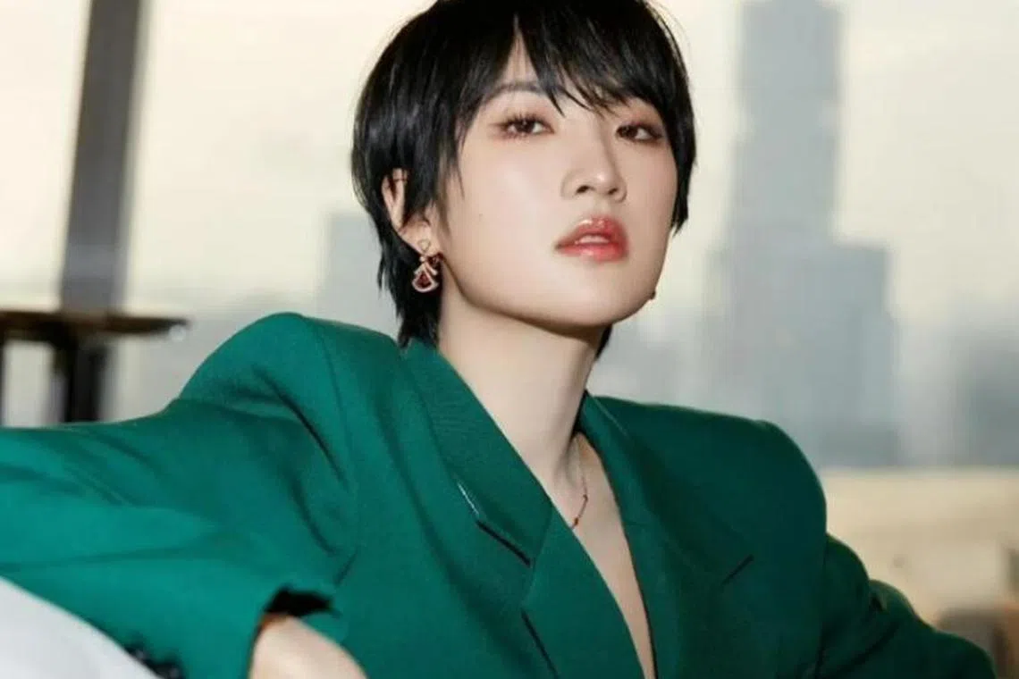 《猎冰》演员阵容还包括华为公司创办人任正非的女儿，号称“二公主”的姚安娜。（取自网络）