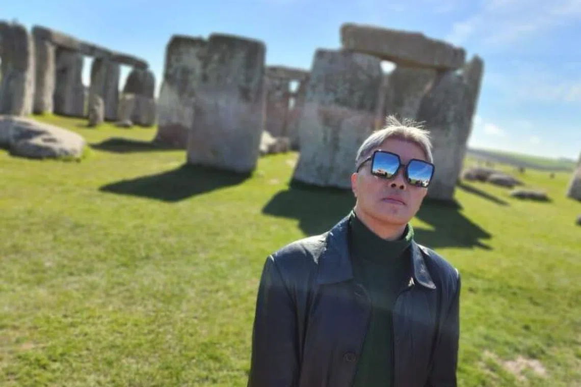 叶良俊到英国旅行。（受访者提供）