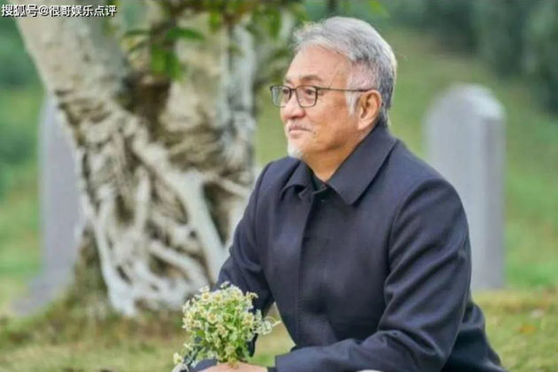 吴岱融在《骄阳伴我》演活了剧中的典型顽固老人简忠德。（互联网）