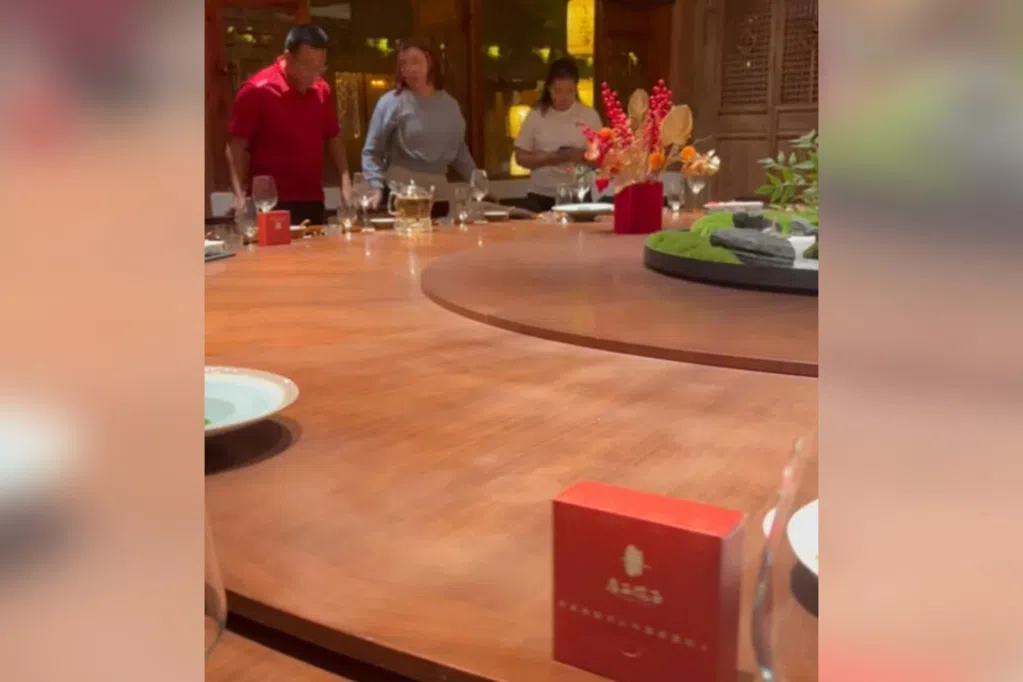 疑涉非法传销追踪 知情者爆：南宁“考察” 本地艺人现身饭局