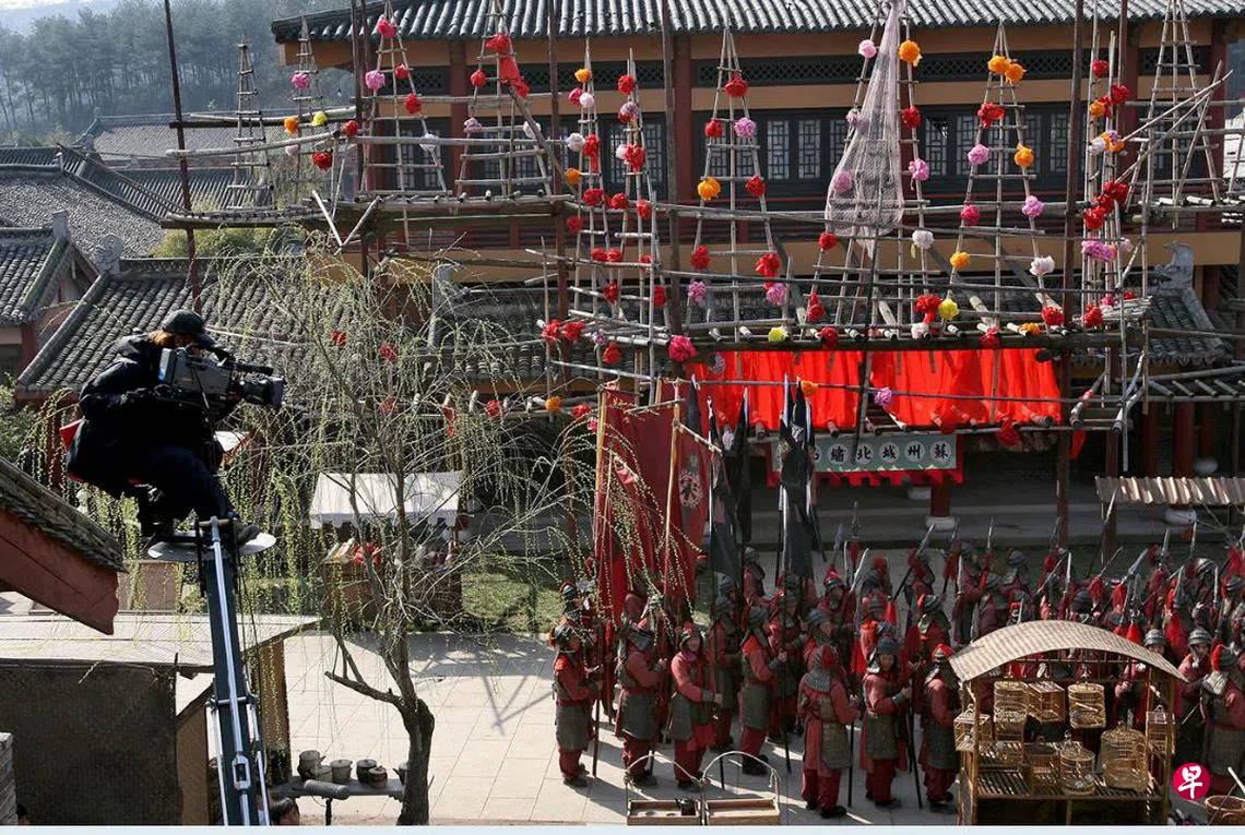 中国横店群演降薪临时演员时薪仅2.22元| 联合早报