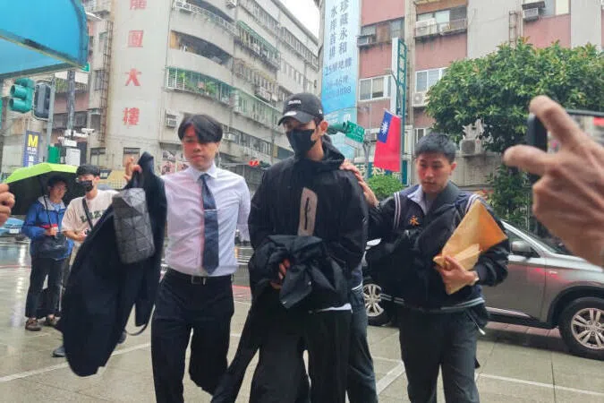 修杰楷日前遭拘提。（互联网）