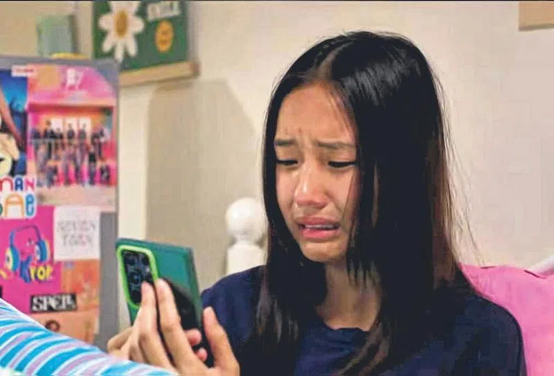 黄慧燕难忘没考上大学崩溃大哭的戏。（视频截图）