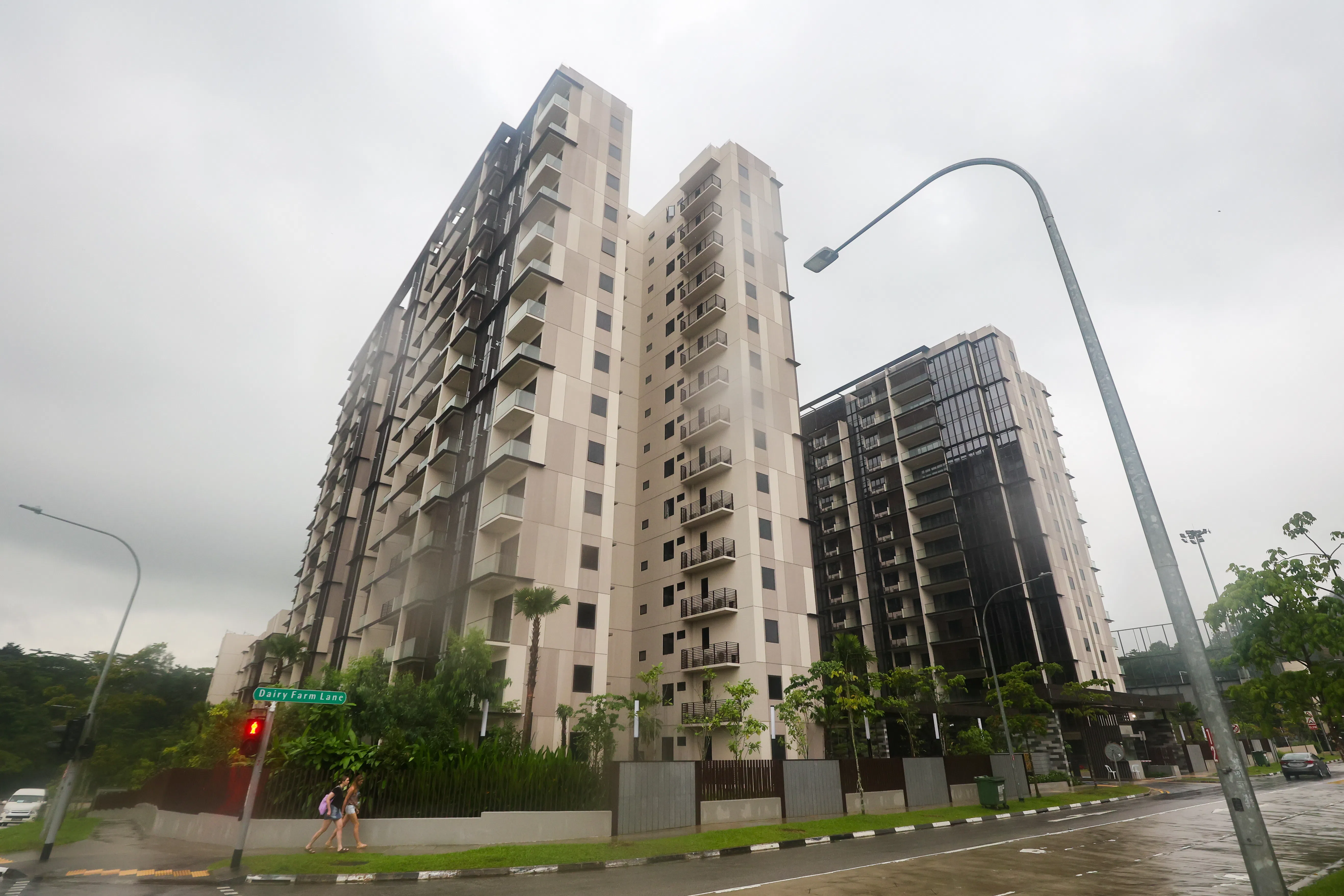 岱莉轩公寓管理费现在大约是427元到513元，比之前少了40%。（档案照片）