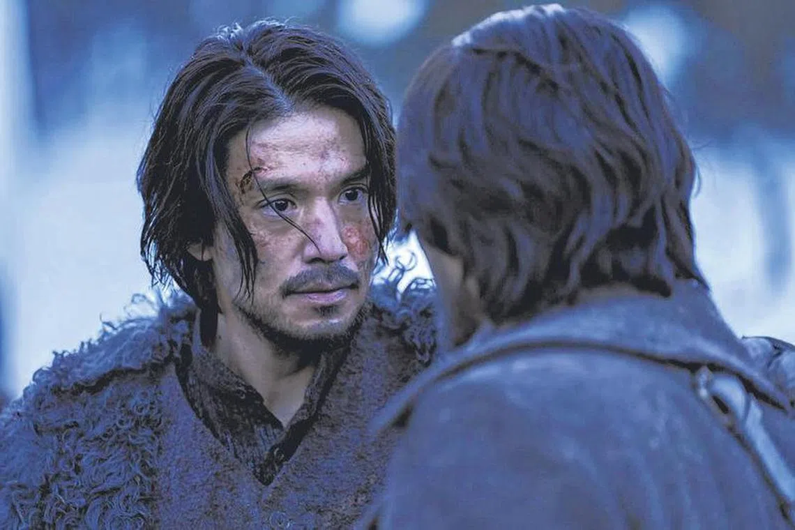 李栋旭在《哈尔滨》尝试络腮胡造型。（邵氏机构提供）