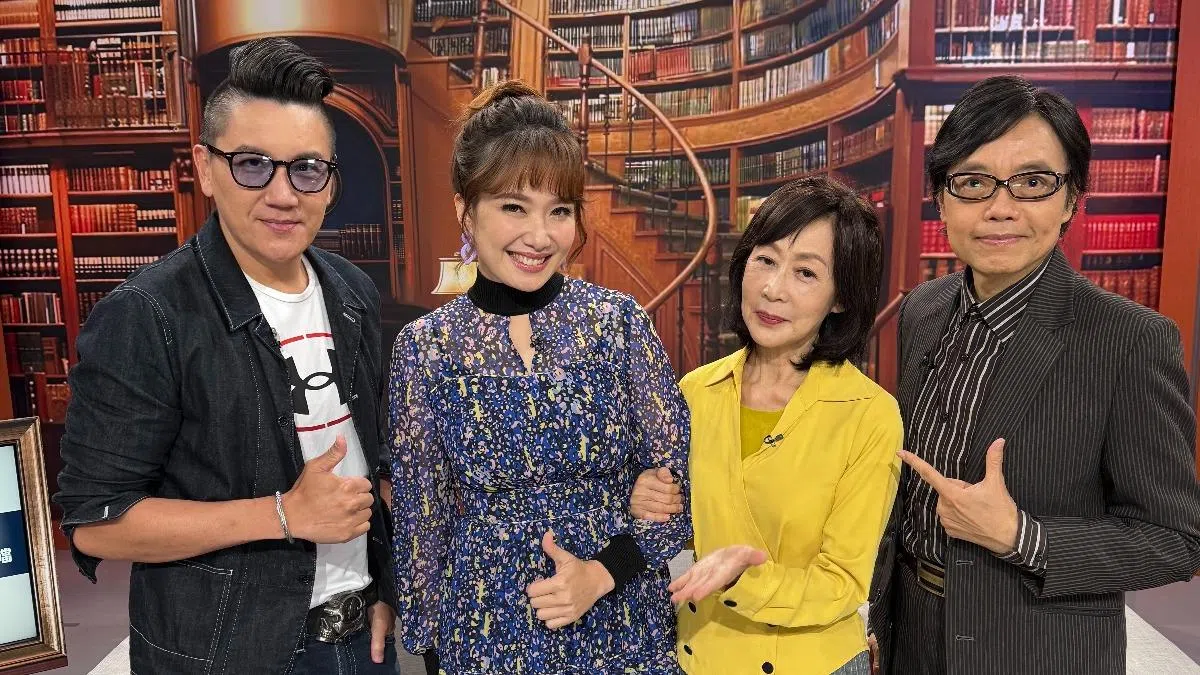孙国豪（左起）、主持人丁静怡、粘嫦钰，以及麦若愚日前录影。（互联网）