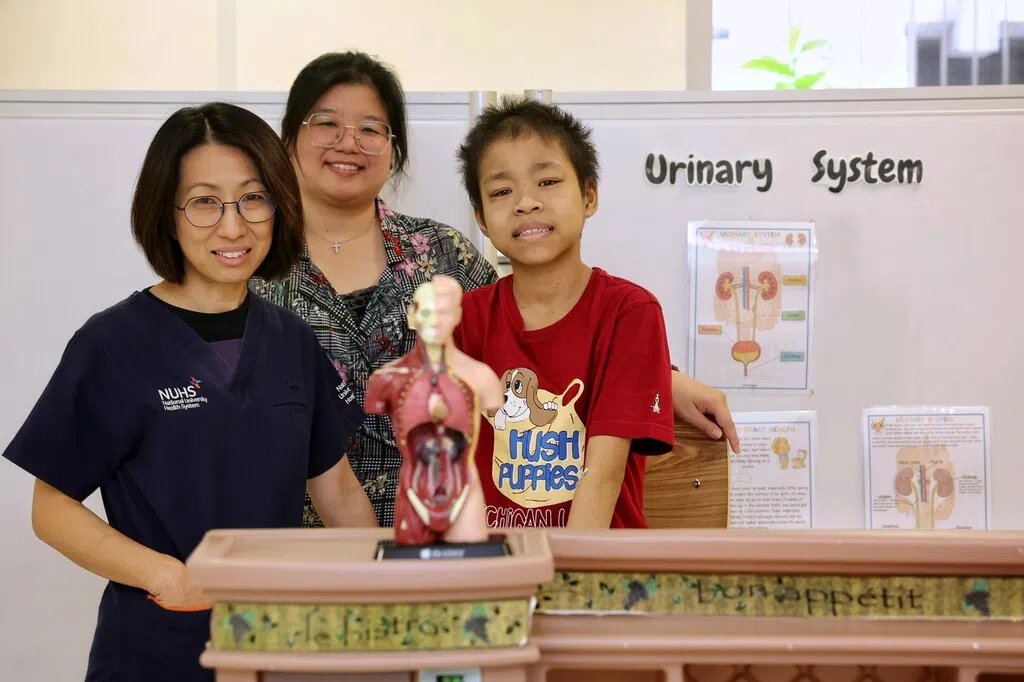 8岁起“洗肚”13岁切双肾 少年等移植盼重生