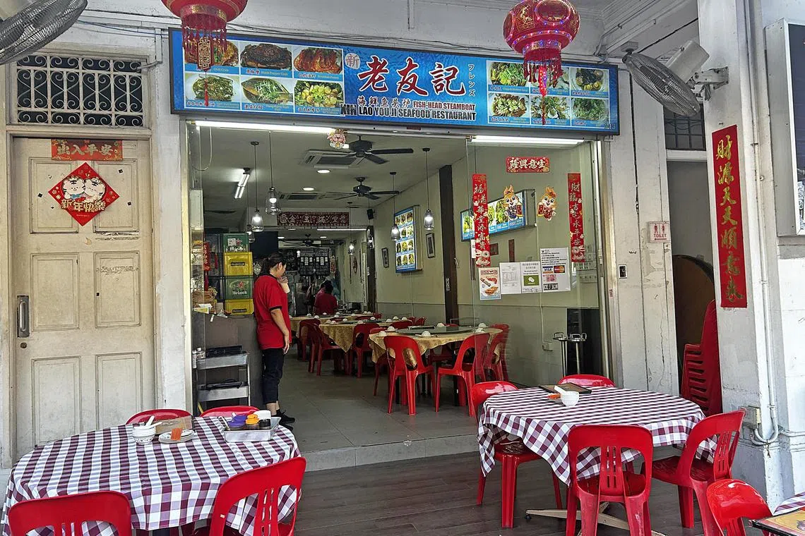  跑单事件发生在老友记鱼头炉海鲜餐室 。   （严思莹摄  ）