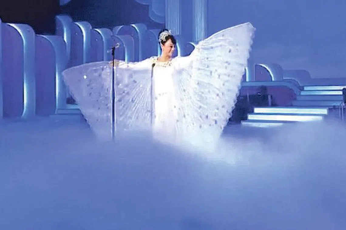 翁倩玉当年参加红白歌合战。（取自网络）