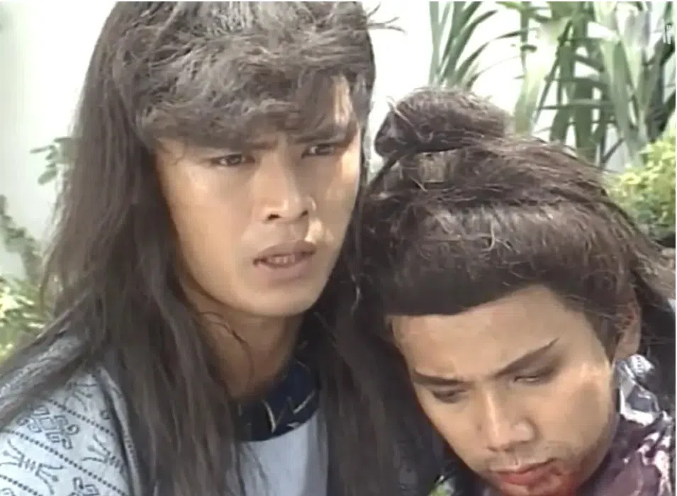 中国粉丝对李南星（左）在《莲花争霸》中饰演的沈冲一角印象深刻。（互联网）