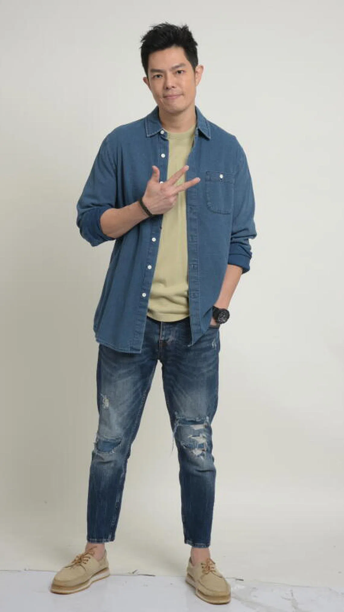 张耀栋新剧再演爸爸。（取自网络）